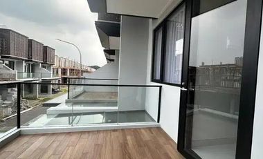 Disewakan Rumah dalam Cluster 3 Lantai di Fatmawati Jaksel!