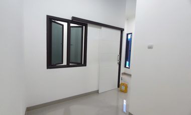 Rumah murah dijual dijakarta pusat Mardani dekat pasar Gembrong