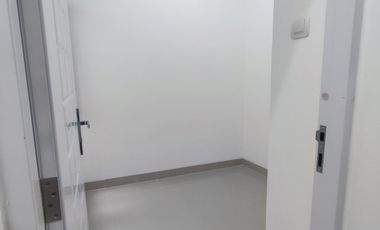 Rumah murah dijual dijakarta pusat Mardani dekat pasar Gembrong