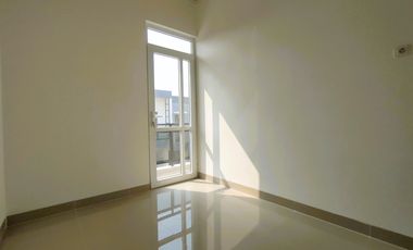 Pamulang Heritage 3 Rumah 2 Lantai 3 Kamar Tidur Pamulang Tangsel