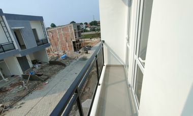 Pamulang Heritage 3 Rumah 2 Lantai 3 Kamar Tidur Pamulang Tangsel