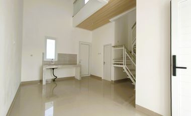 Pamulang Heritage 3 Rumah 2 Lantai 3 Kamar Tidur Pamulang Tangsel