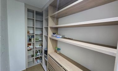 Casa finca en Condominio San Vicente, v sector campo alegre