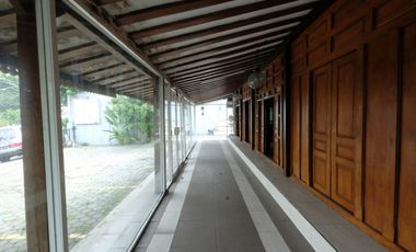 Ruang Usaha Model Limasan Istimewa Jln Cemani Grogol SKH