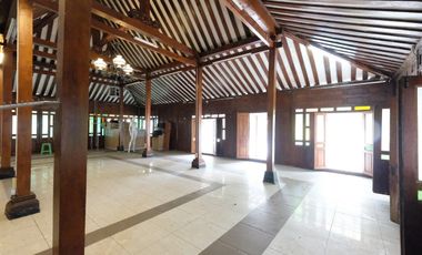 Ruang Usaha Model Limasan Istimewa Jln Cemani Grogol SKH