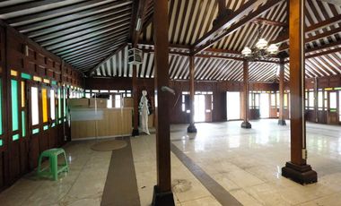 Ruang Usaha Model Limasan Istimewa Jln Cemani Grogol SKH