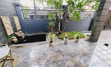Rumah Mewah 359m² Ada Private Pool & Furnish Solo Kota