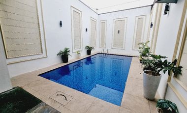 Rumah Mewah 359m² Ada Private Pool & Furnish Solo Kota