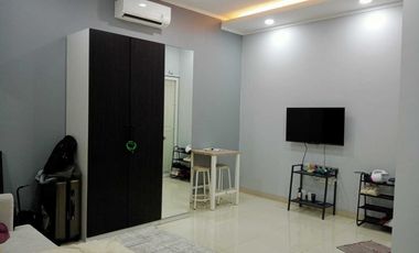 Rumah hook di summarecon