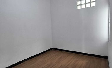 Rumah Terawat Siap Huni Kawasan Blok Favorit di Taman Kopo Indah 3