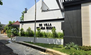Siap Huni! Rumah 3 Lantai Mewah di De Villa Telaga Bodas