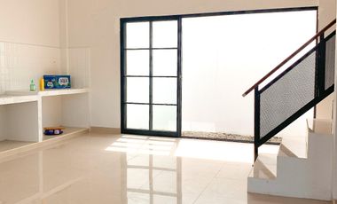 Rumah Baru lantai 2 dekat Kubah Pelangi Tembolak