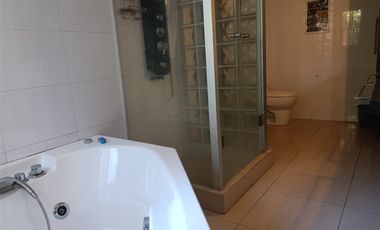 Casa en Arriendo en avenida kenedy