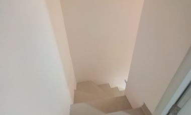 Rumah Mewah Dan Cantik 2lantai Dekat Green Pramuka Jakarta Pusat