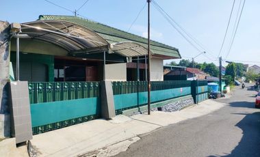 Rumah murah lahan luas di pajang  bonus furnish