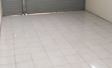 Rumah murah lahan luas di pajang  bonus furnish