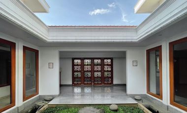 Dijual Rumah Lokasi Strategis Daerah Kayu Putih Jakarta Timur