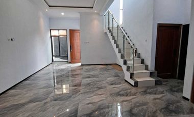 Rumah solo baru dr oen baki grogol manang Gentan pakuwon mall