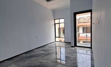 Rumah solo baru dr oen baki grogol manang Gentan pakuwon mall