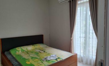 Rumah 2 Lantai di Griya Taman Executive Residence, Serua Tangerang