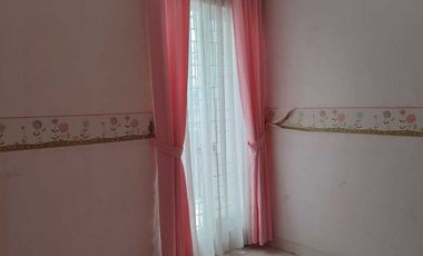 Rumah 2 Lantai di Griya Taman Executive Residence, Serua Tangerang