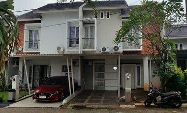Rumah 2 Lantai di Griya Taman Executive Residence, Serua Tangerang
