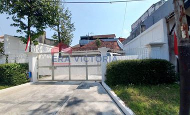 Rumah Sewa Strategis Pinggir Jalan Dekat BPN, Mall, & Kuliner Hits