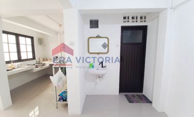 Rumah Sewa Strategis Pinggir Jalan Dekat BPN, Mall, & Kuliner Hits