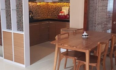 Rumah Furnished Strategis dekat Robinson Mall Laweyan Solo