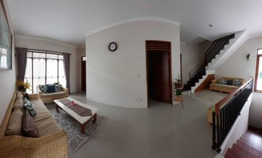 Murah, dijual cepat rumah di CV Pesona Bali Ciwaruga cluster/furnish