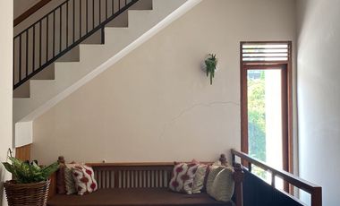 Murah, dijual cepat rumah di CV Pesona Bali Ciwaruga cluster/furnish