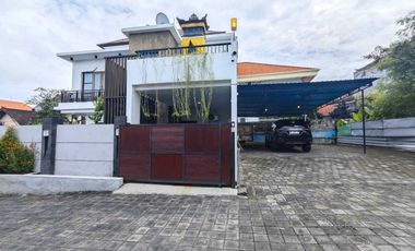 Rumah Semi Villa Padang Sambian Denpasar Barat