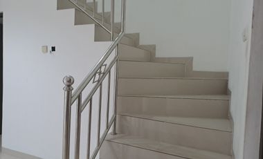 Rumah Disewa  taman ratu Kedoya Jakarta Barat