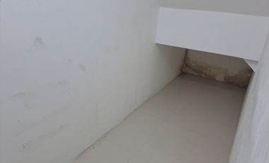 Rumah Disewa  taman ratu Kedoya Jakarta Barat