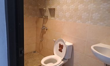 Rumah Disewa  taman ratu Kedoya Jakarta Barat