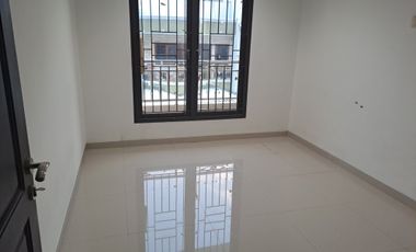 Rumah Disewa  taman ratu Kedoya Jakarta Barat