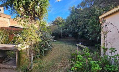 Venta casa 4 ambientes en Bernal Oeste