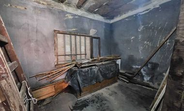 Venta casa 4 ambientes en Bernal Oeste