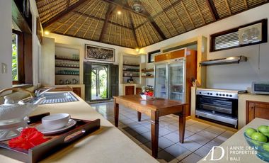 FREEHOLD OCEANFRONT ESTATE LIKE NO OTHER, CANGGU BALI