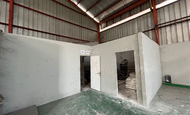 GUDANG LUAS FASILITAS LENGKAP LOKASI STRATEGIS DI JALAN NAROGONG