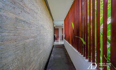 LEASEHOLD COMPLEX VILLA FOR SALE INDIVIDUAL OR BUSINESS PACKAGE
