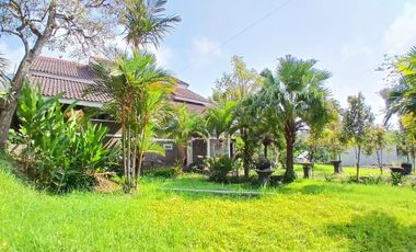 Villa selangkah dari Jatim Park 3, sisa lahan masih sangat luas