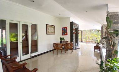 Villa selangkah dari Jatim Park 3, sisa lahan masih sangat luas