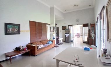 Villa selangkah dari Jatim Park 3, sisa lahan masih sangat luas