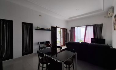 Rumah Mewah 2 Lantai dalam Perumahan Lokasi Dekat Kampus UPN