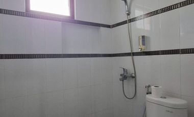 Rumah Mewah 2 Lantai dalam Perumahan Lokasi Dekat Kampus UPN