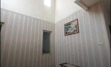 Disewakan Rumah untuk Gudang/Kantor di Senen, Jakarta Pusat