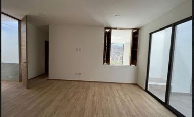 CASA EN VENTA LINDAVISTA, TRES MARÍAS