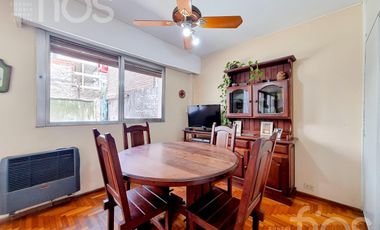 VENTA DUPLEX DE CUATRO DORMITORIOS MAS COMODIN EN BARRIO MARTIN