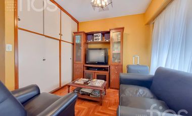 VENTA DUPLEX DE CUATRO DORMITORIOS MAS COMODIN EN BARRIO MARTIN